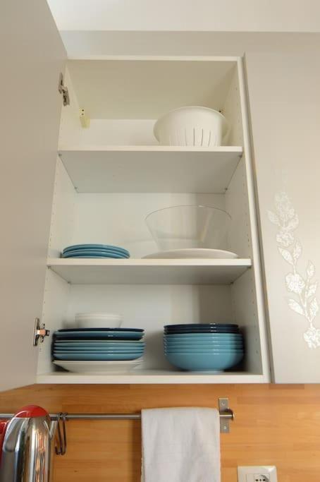 Argento, Bright Flat In The Center, 7 Guests, Parking & Wifi, Near To 3 Tram Lines And The Metro - Well Connected To Airports And To The Train Station * Mailand